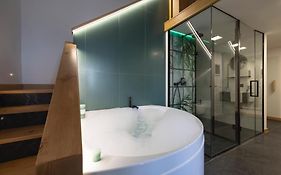 Bali Aqua&Charme